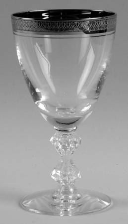 Royal Baroness (Platinum Trim) Wine Glass