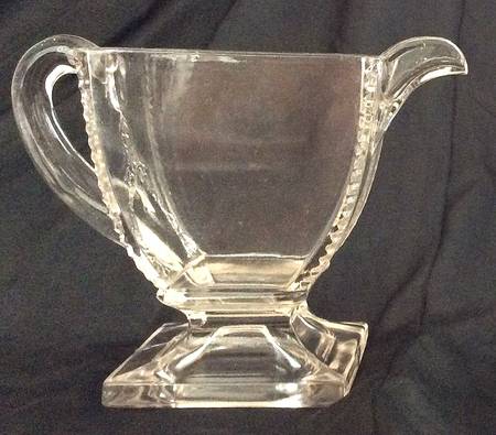 Jersey Lily Clear Creamer