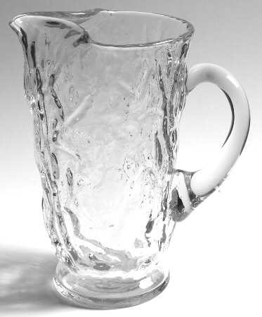 Driftwood Clear 32 Oz Ice Lip Pitcher