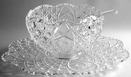 Daisy and Button Clear (Punch Set) Punch Bowl and Underplate with Ladle