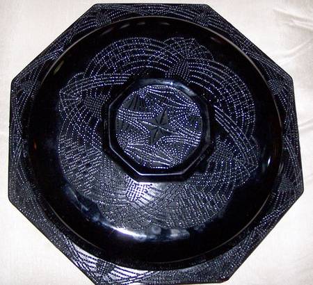 Romanesque Black by Smith Glass 