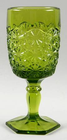 Daisy and Button Green Water Goblet