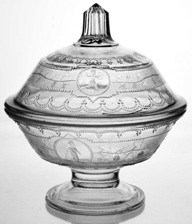Minerva 7" Width Low Covered Compote