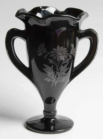 432 Black 5" Crimped Vase