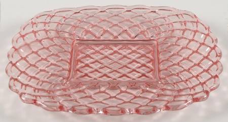 Trellis Pink Dessert Plate