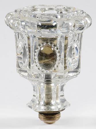 Beaded Medallion Clear Scalloped Candelabra Socket w/ Metal Insert