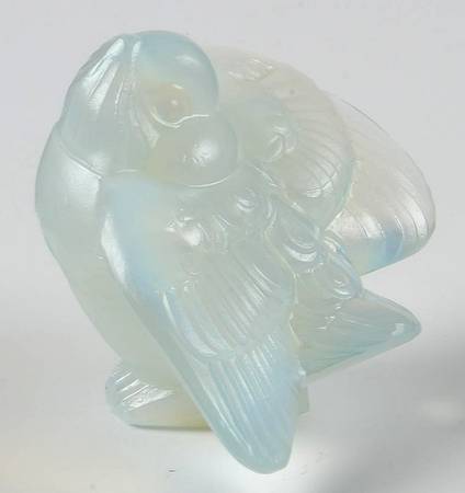 Animals & Figurines #A37 Teasing Bird W/Wings Down