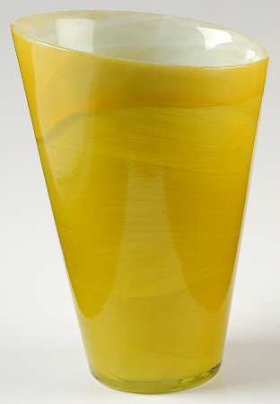 Candy 7" Flower Vase