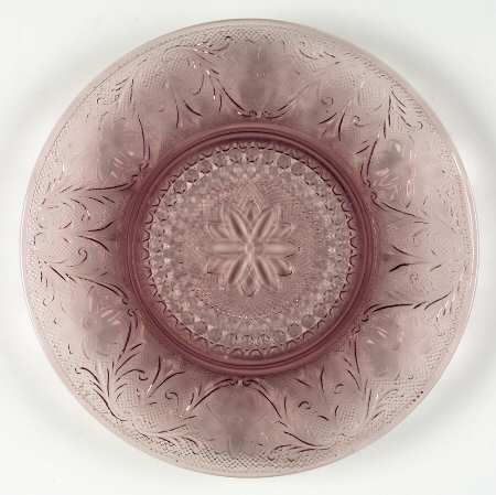 Sandwich Plum Amethyst Dinner Plate