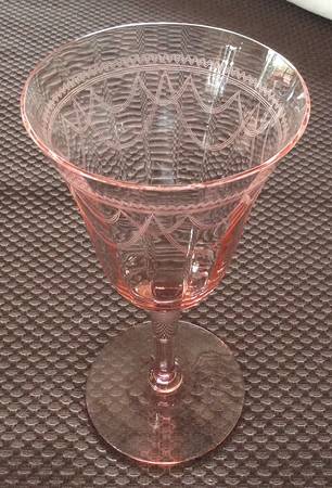 14196-5 Pink by Tiffin-Franciscan