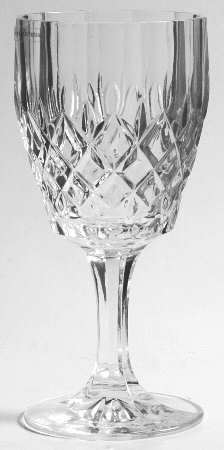 Megan Wine Glass