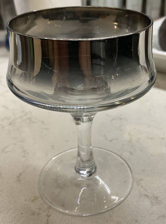 VIQ2 Champagne/Tall Sherbet by Vitreon