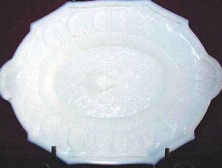 Retriever Milk Glass by Unknown Manufacturer
