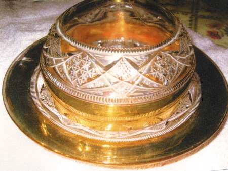Fine Cut Band (Gold Trim) by Unknown Manufacturer