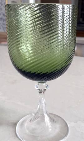 UNK5736 Green by Unknown Manufacturer