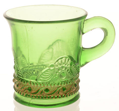 Lacy Medallion Green by US Glass