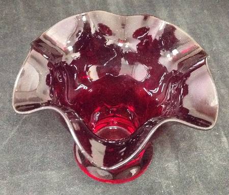 Georgian Ruby 4" Crimped Vase