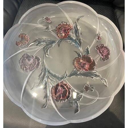 VRE4 Footed Cake Plate