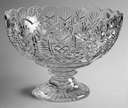 Clare (Cut) Centerpiece