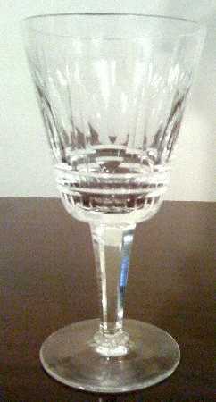 Deirdre (Cut) Wine Glass