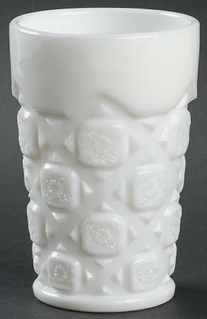 Old Quilt (Milk Glass) 9 Oz Flat Tumbler