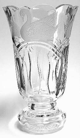 Designers Gallery Collection Swan Lake Vase