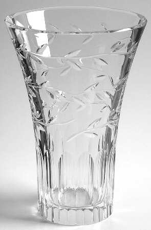 Garland Romance 8" Flower Vase