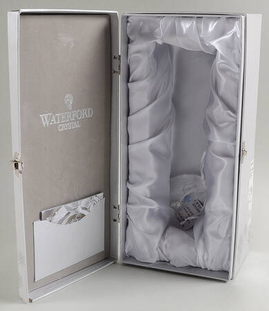 Snowflake Wishes Goodwill Fluted Champagne Hinged Gift Box