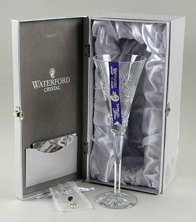 Snowflake Wishes (Boxed) Health Fluted Champagne w/2 Charms
