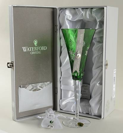 Snowflake Wishes (Boxed) Emerald Courage Flt Champagne w/2 Charms