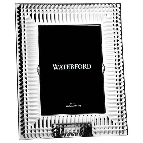 Lismore Diamond Frame-Holds 5" X 7" Photo