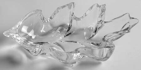 Giftware (Marquis Line) 7" Leaf Dish