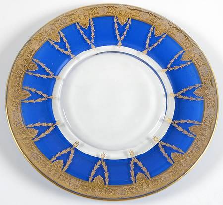Hanging Garlands and Shields Blue (Cobalt) by Wheeling Decorating