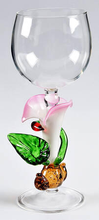 Sculptured Wine Glasses by Yurana Crystal