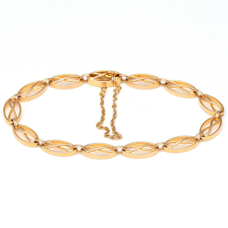 14KY Infinity Oval Link Bracelet