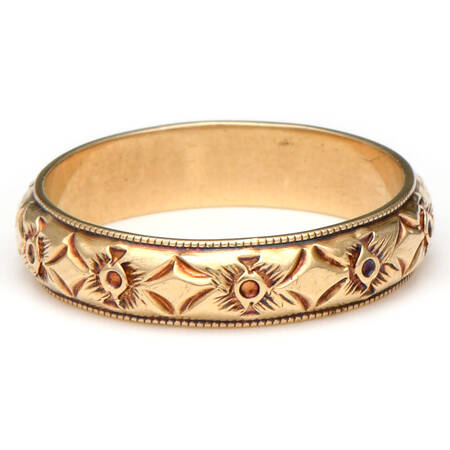 14KY Carved Band Ring