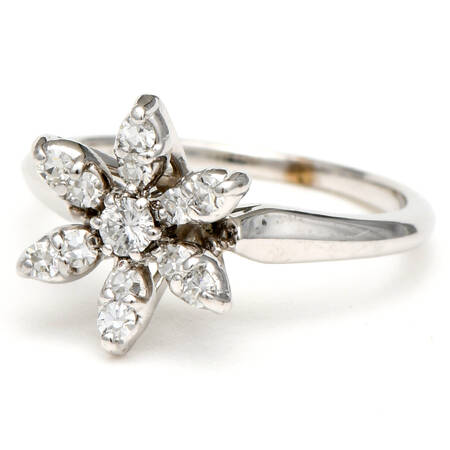 18KW Vintage Star Diamond(0.30) Ring