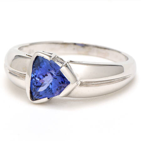 18KW Tanzanite (1.33) Ring