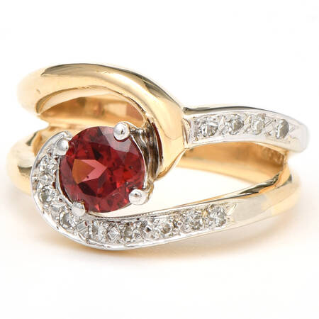14KYW Garnet(1.0) & Diamond (0.12) Bypass Ring