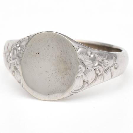 14KW Art Deco Foliate Signet Band Ring
