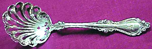 Lorraine (Sterling, 1904, No Monograms) Ice Serving Spoon Large
