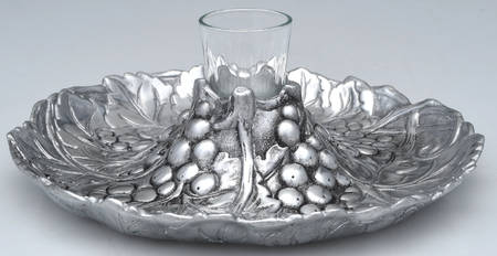 Grape (Aluminum, Hollowware) Round Tidbit Tray with Glass Insert
