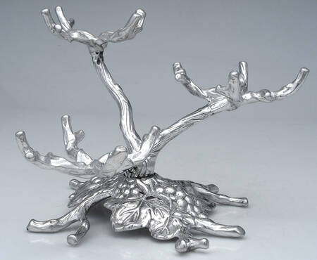Grape (Aluminum, Hollowware) 3 Tier Server No Acrylic Bowls