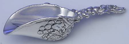 Grape (Aluminum, Hollowware) Ice Scoop Solid Piece