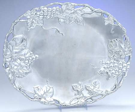 Grape (Aluminum, Hollowware) 17" Oval Serving Platter by Arthur Court