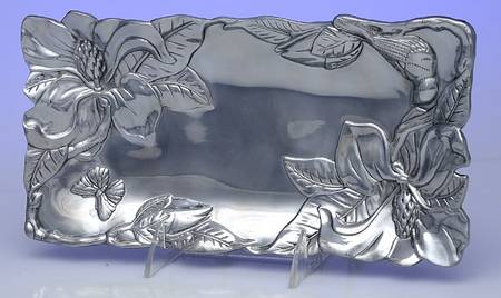 Magnolia (Aluminum, Hollowware) 11" Bread Tray