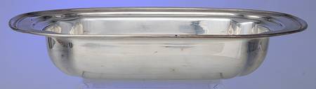 135 (Silverplate, Hollowware) 11" Oval Double Vegetable (Bottom) by Art Silver 