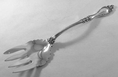 Helena (Sterling, 1900) Large Solid Fish Serving Fork