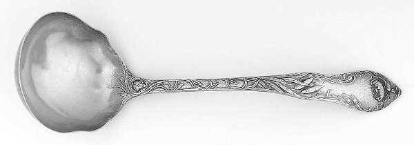 Lotus (Sterling) Solid Gravy Ladle