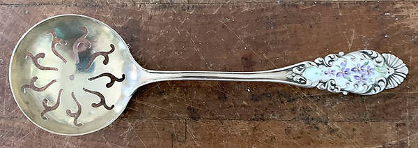 BLS14 (Sterling) Large Enameled Sugar Sifter
